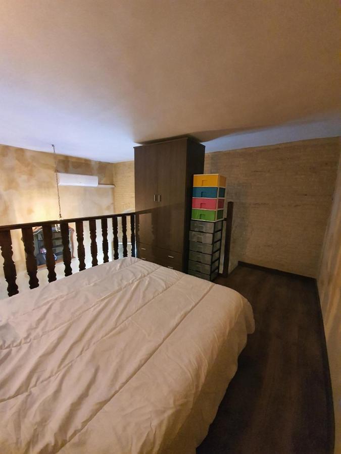 Coqueto Dupex En El Casco Antiguo De Triana Apartment Sevilla Bagian luar foto